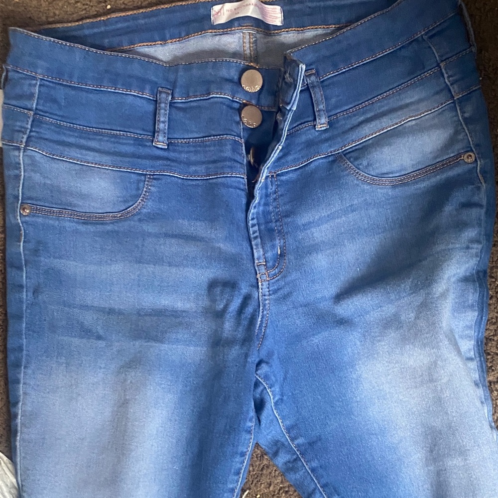 No Boundaries High Rise Blue Jeans